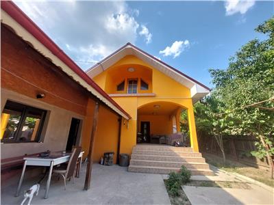 Casa si teren de vanzare Contesti - Bacau