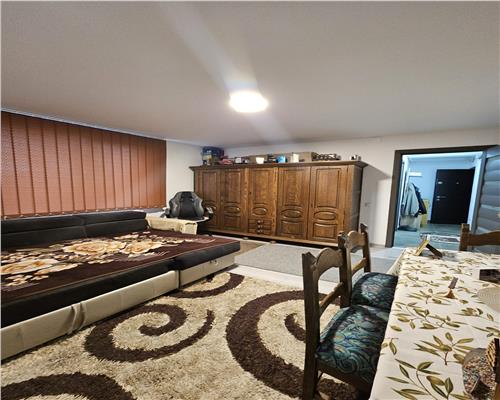 Apartament  2camere de vanzare in Zona Industriala Onesti