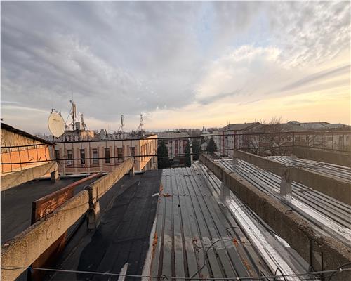 APARTAMENT CU 3 CAMERE DE VANZARE ORAS PANCIU