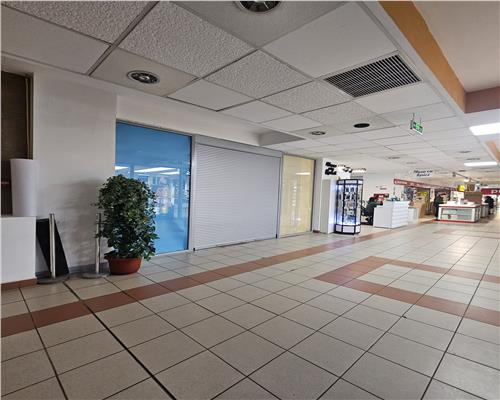SPATIU COMERCIAL DE INCHIRIAT 170 MP MALL - ONESTI